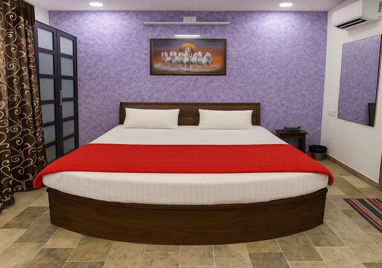 Stay Guru Usha Residency Bhuj Exterior photo